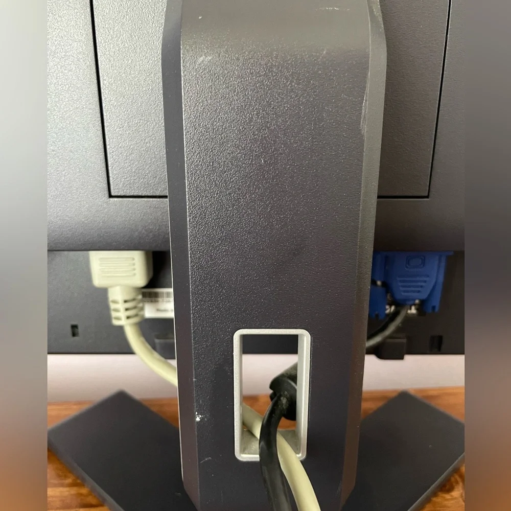 Dell LCD Monitor 17 inch Diagonal